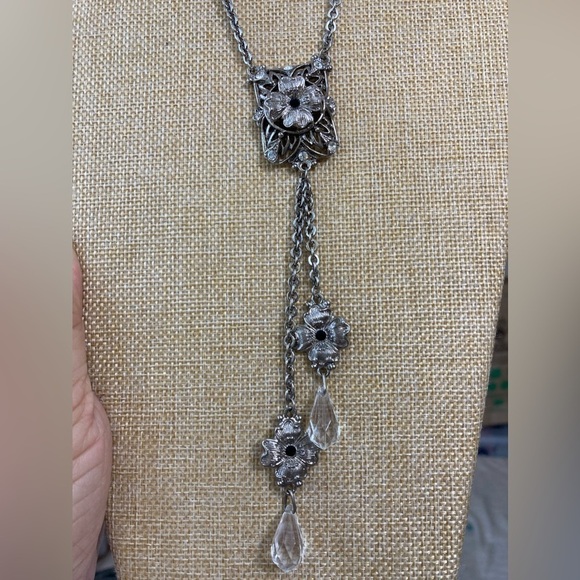 Long Ornate Necklace with Dangling Crystals‎ - Picture 1 of 14